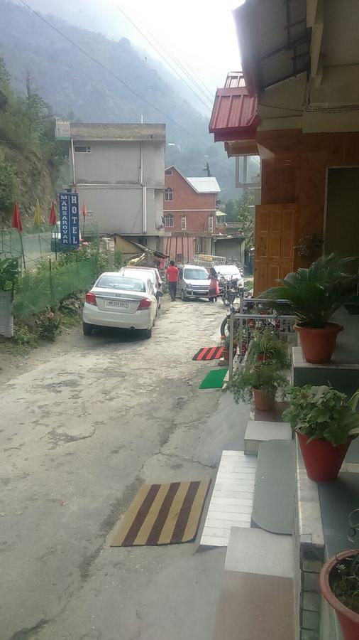 Hotel Mansarovar Banjār Kültér fotó