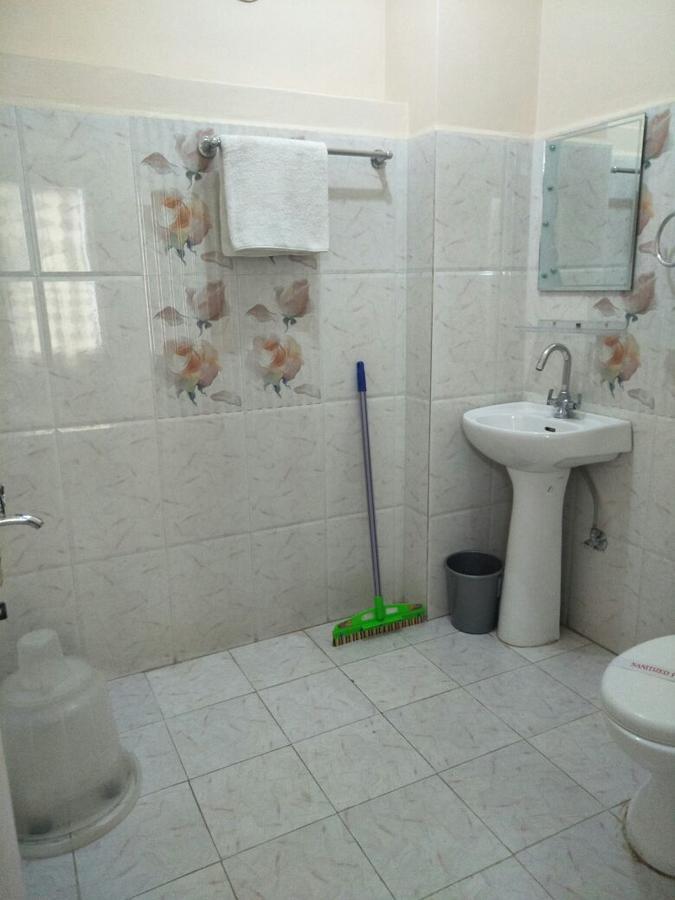 Hotel Mansarovar Banjār Kültér fotó